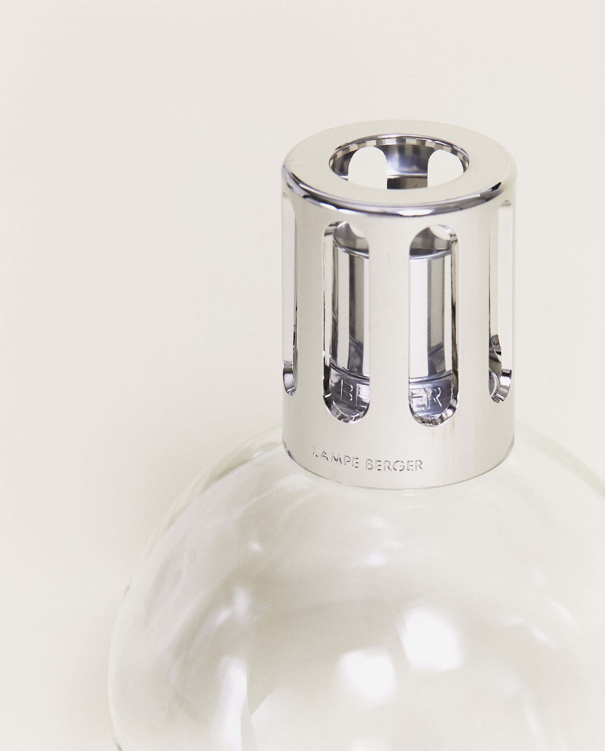 Coffret lampe Berger Essentielle ronde et deux recharges – Maison Berger