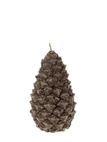Bougie Pomme de pin brune – Format moyen – Maison Berger