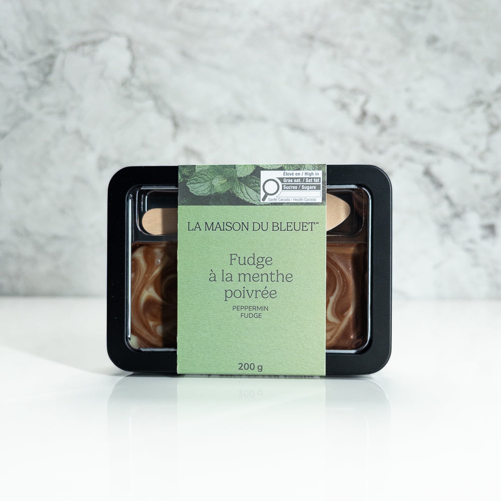 Boîte de fudge au chocolat et à la menthe