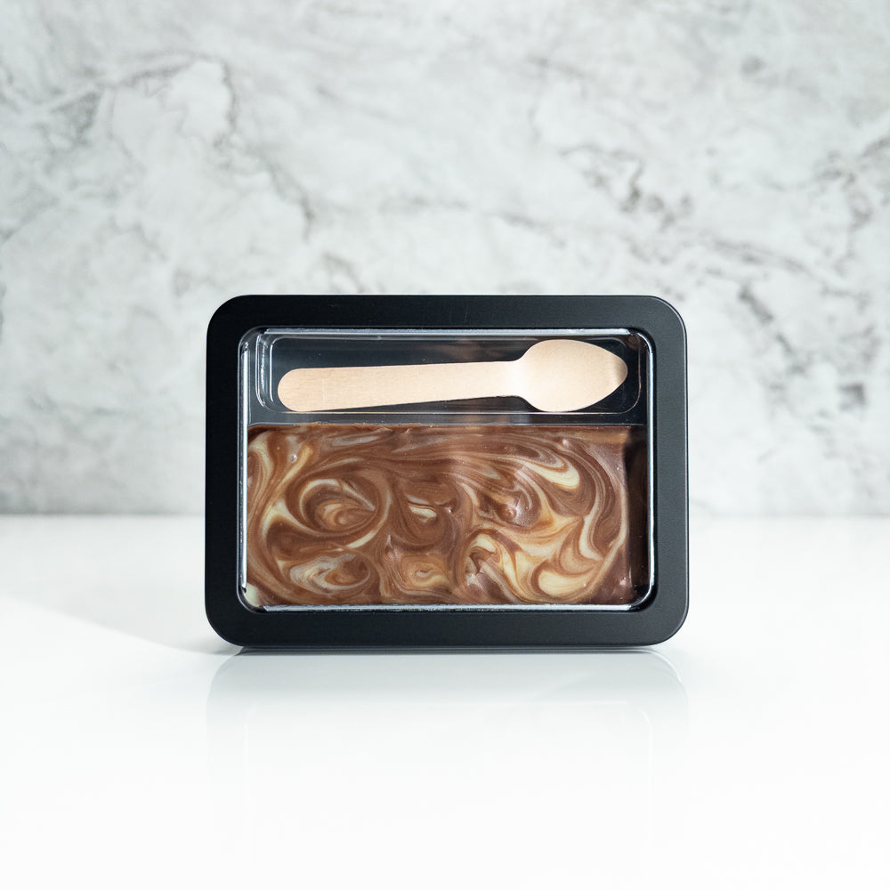 Boîte de fudge au chocolat et à la menthe