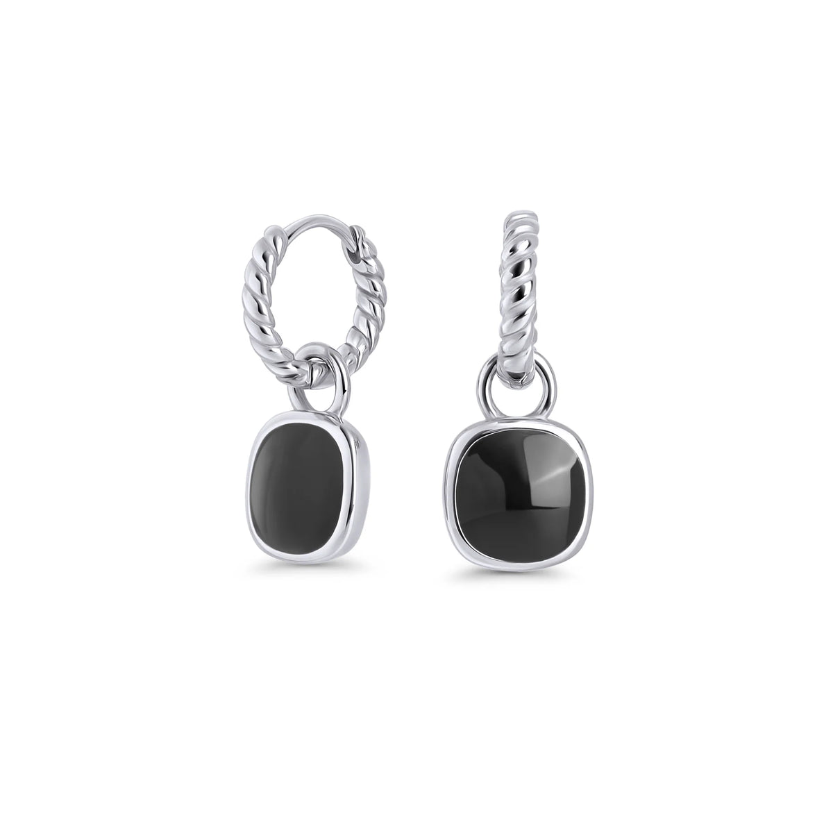 Boucles d’oreilles argentées à pendentifs noirs