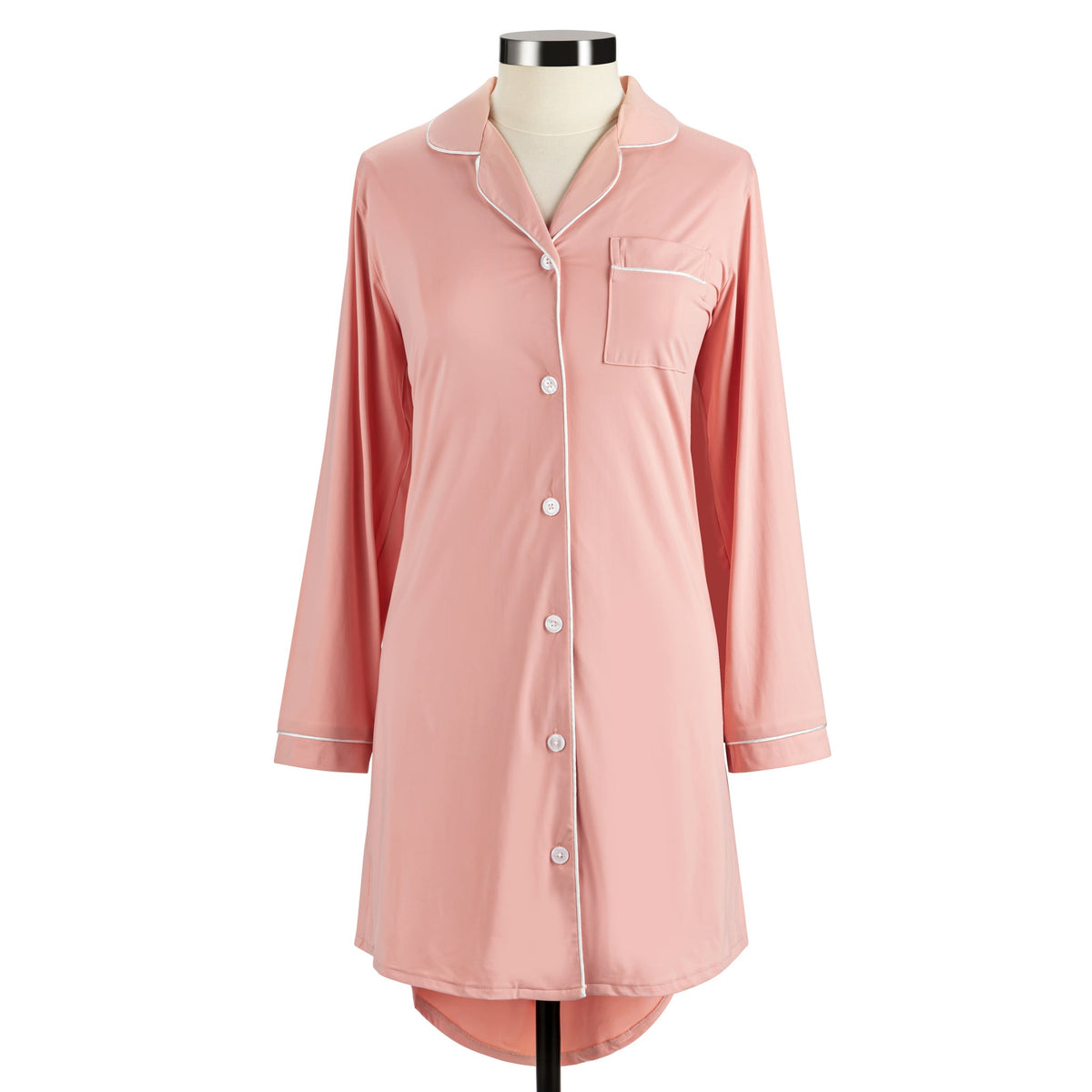Chemise de nuit rose boutonnée à manches longues