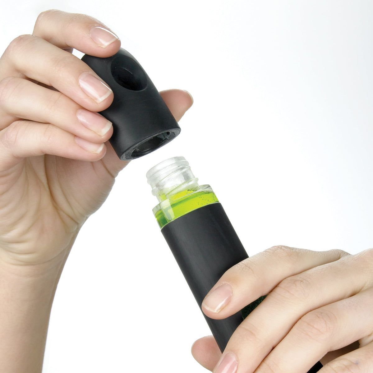 Brosse à vaisselle avec distributeur de savon OXO