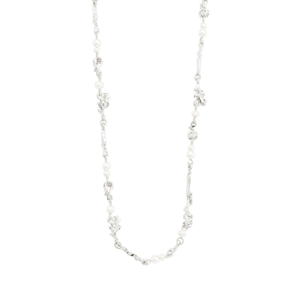 Collier argenté à petits éléments espacés