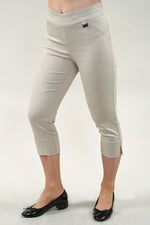Pantalon ajusté beige clair, longueur cheville