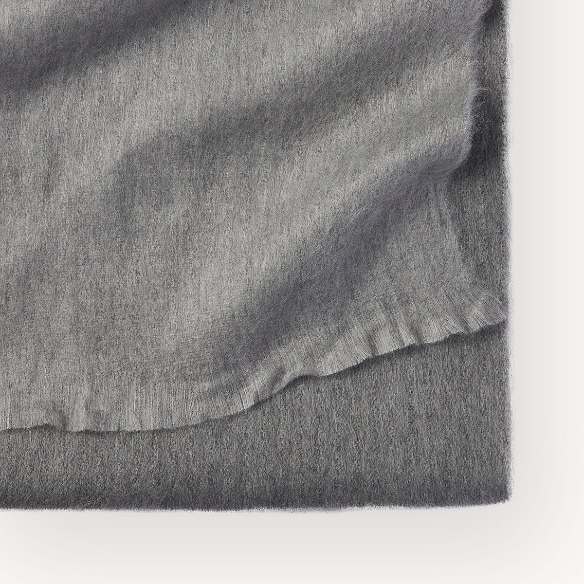 Écharpe en mélange d’alpaga – Dégradé gris – Pokoloko