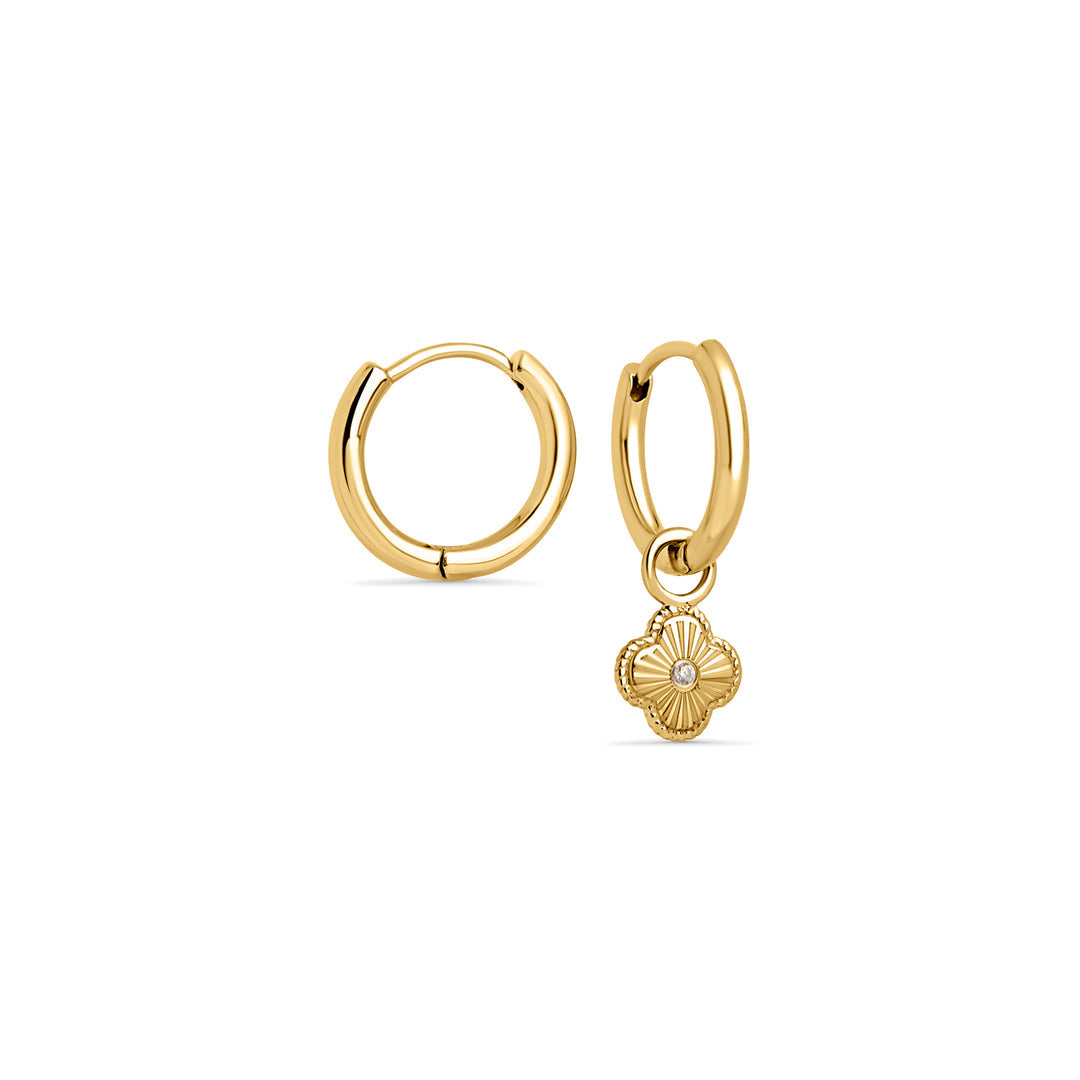 Boucles d’oreilles dorées convertibles, avec et sans pendentif trèfle