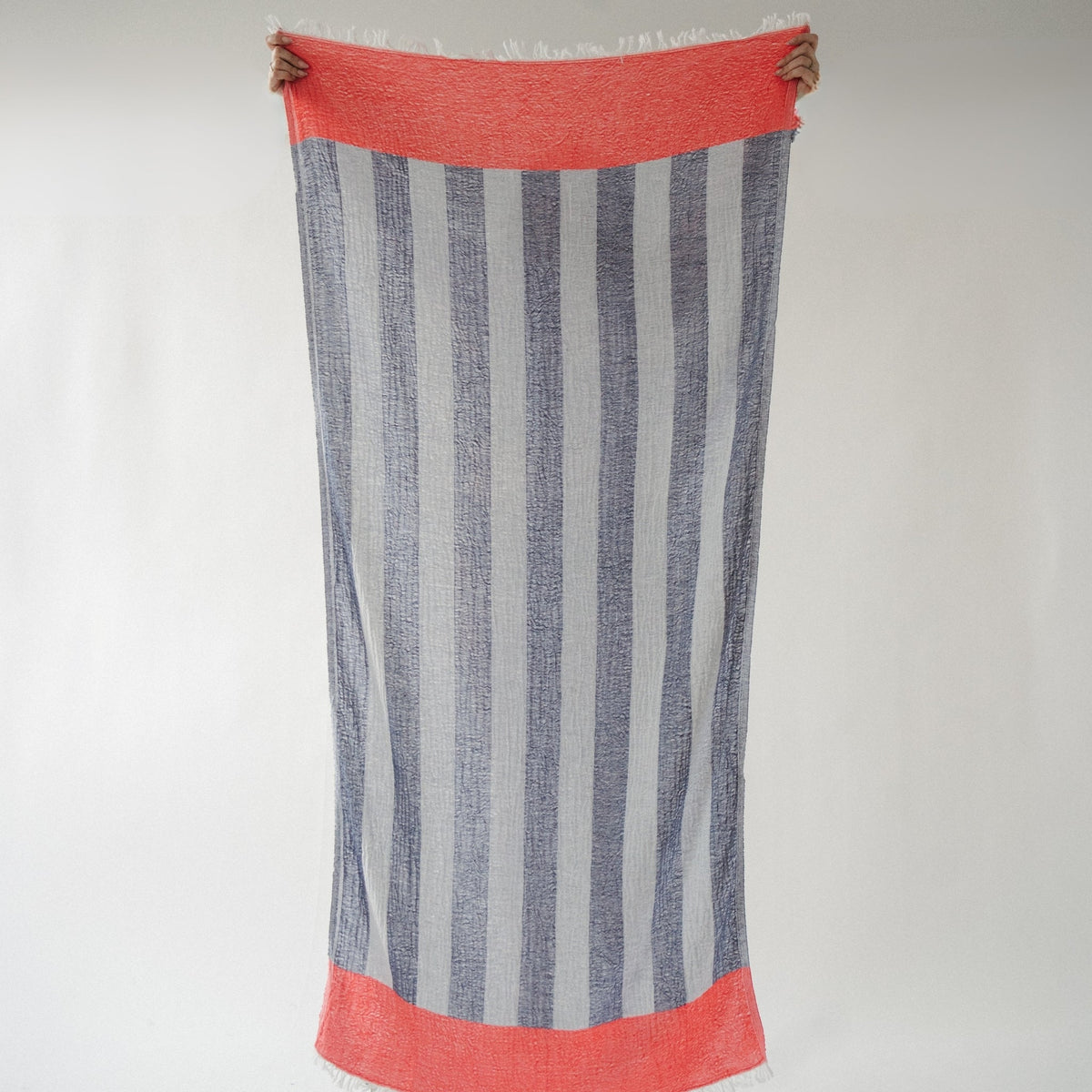 Serviette Boardwalk – Vermillon et denim – Pokoloko