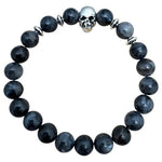 Bracelet de perles bleu foncé avec breloque argentée