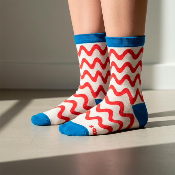 Chaussettes graphiques Wavy Mood de KNDZ