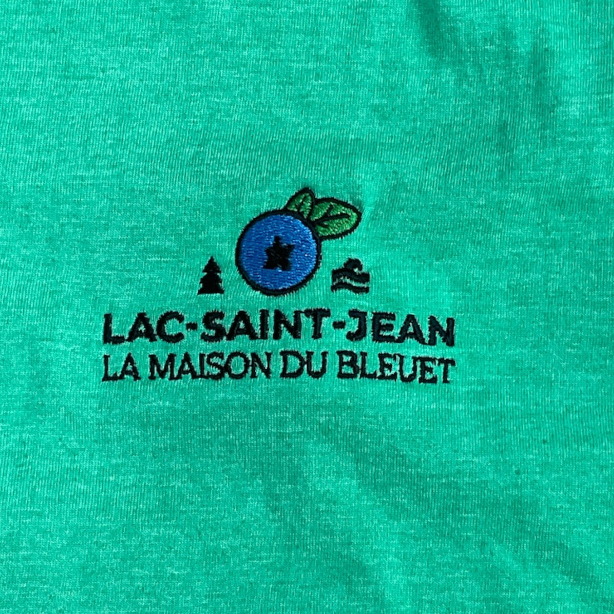 T-shirt unisexe – broderie présente sur le T-shirt