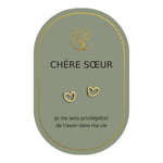 Boucles d’oreilles en cœurs dorés sur carte verte Earth Angel « Chère sœur ».