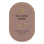 Boucles d’oreilles en cœurs dorés sur carte rose Earth Angel « Ma chère mamie ».