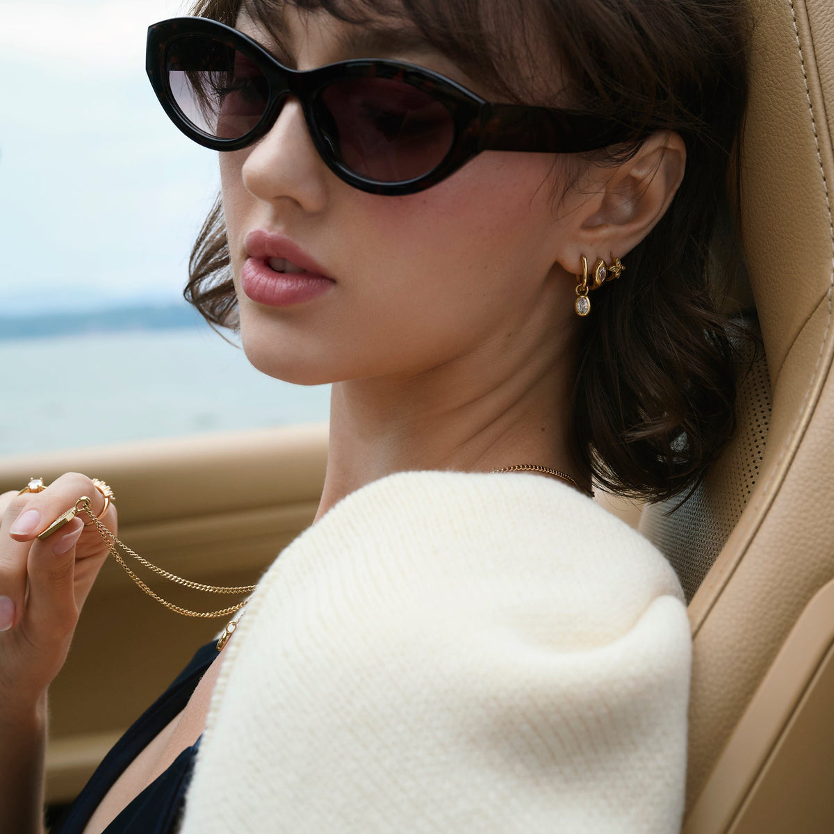 Boucles d’oreilles dormeuses Siona II – argenté de Mia