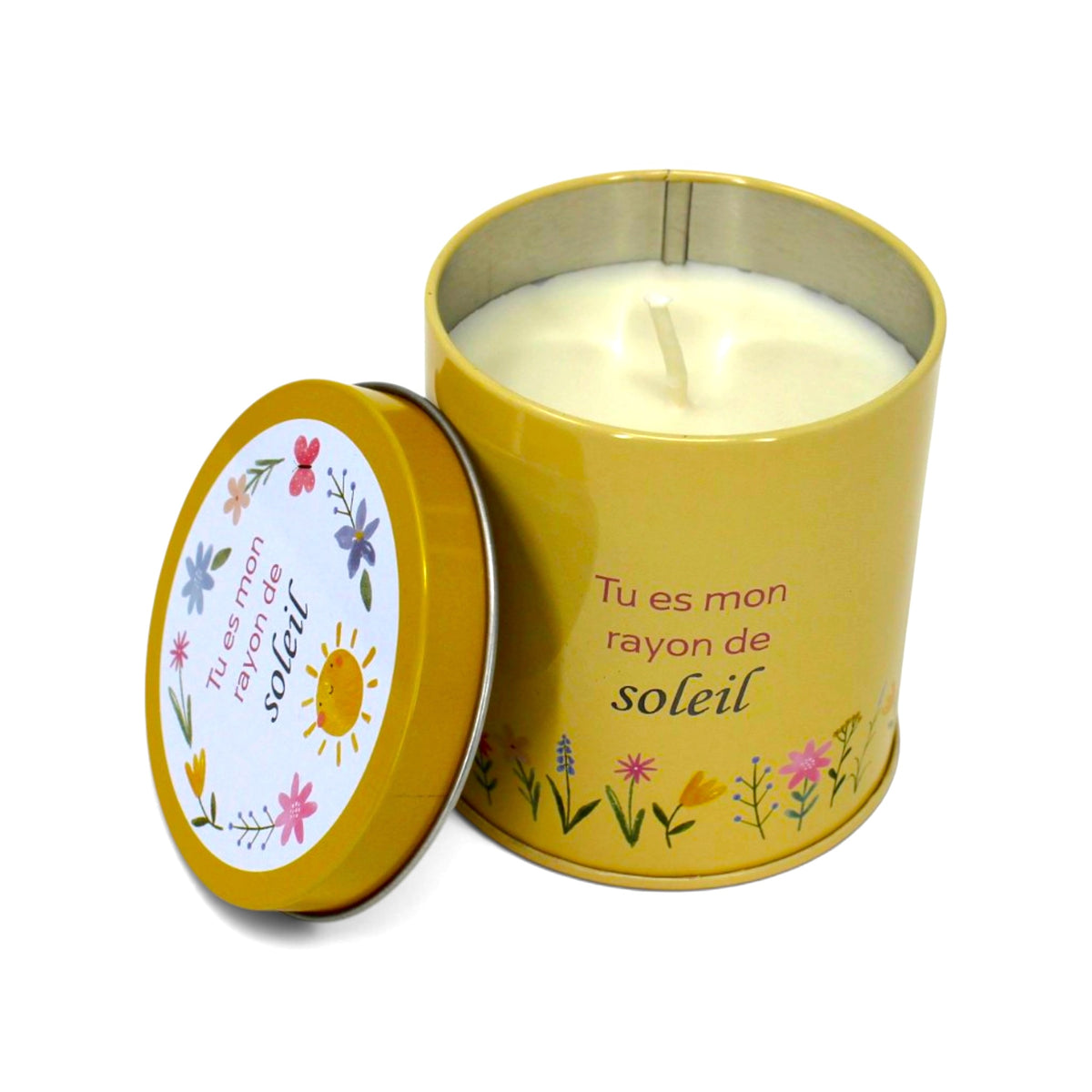 Bougie InnerVoice « Tu es mon rayon de soleil » en boîte métallique jaune, ouverte avec la cire et la mèche visibles, couvercle posé à côté.