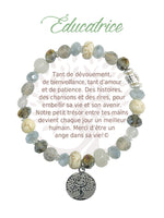 Bracelet Earth Angel « Éducatrice », pierres claires, argenté, avec sa présentation en français.