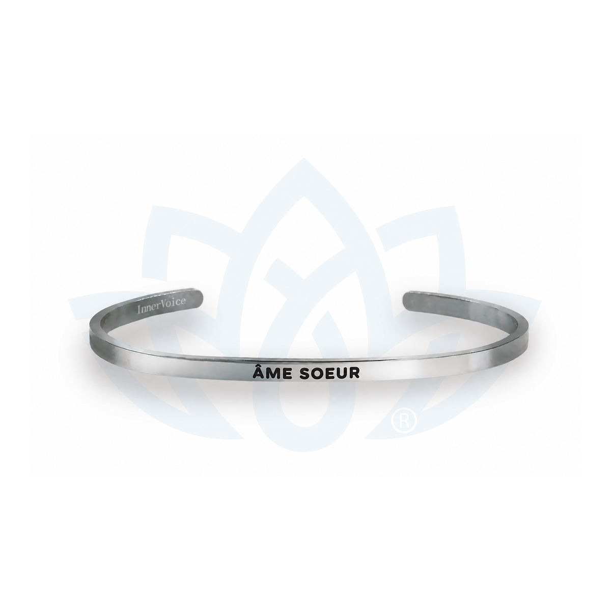 Bracelet InnerVoice « Âme sœur », vue du bijou et de son inscription en français.