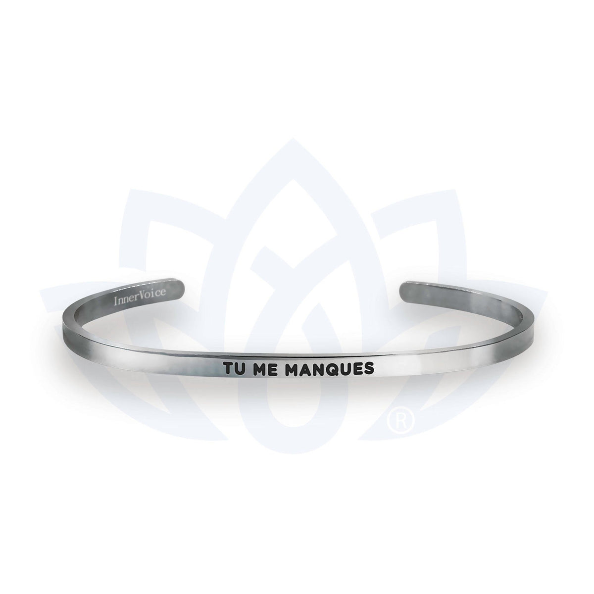 Bracelet à message « Tu me manques », vue du bijou et de son inscription en français.