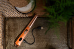 Briquet Sizzle LUX finition chêne en ambiance décorative