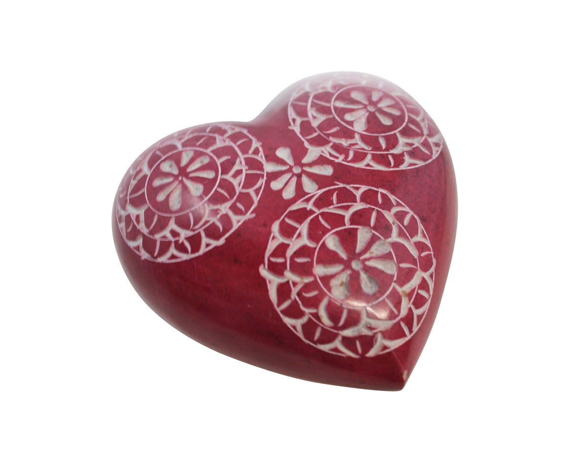 Coeur gravé mandala pierre savon – vue du produit