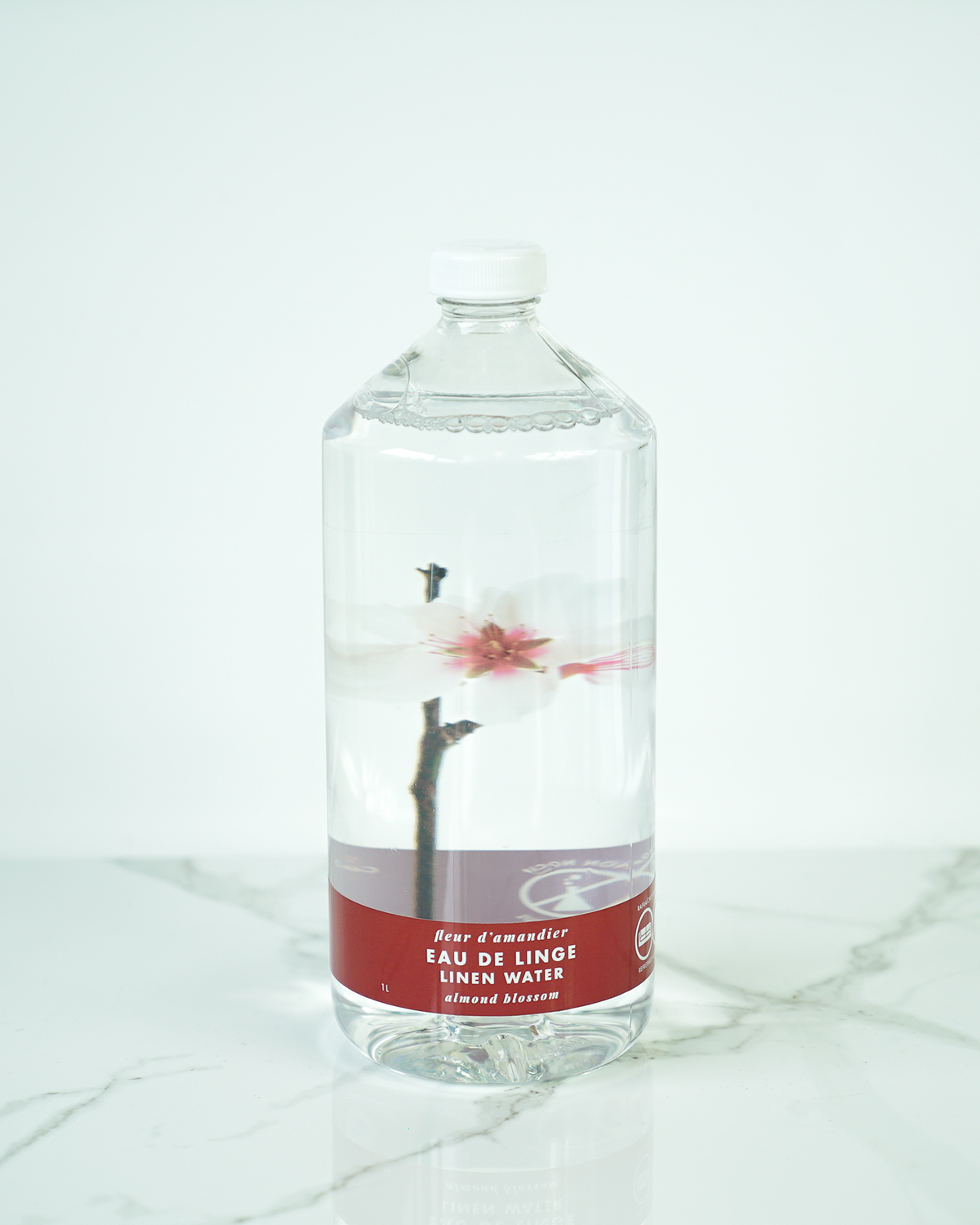Eau de linge oNature – Fleur d’amandier – 1 L — présentation du produit