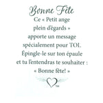 Message en français sur la carte de l’épinglette « Bonne fête ».