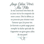 Message en français sur la carte de l’épinglette « Câlin pour ma fille ».