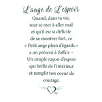 Message en français sur la carte de l’épinglette « Espoir ».