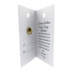 Carte ouverte de l’épinglette « Ange gardien – mai », avec son message en français.