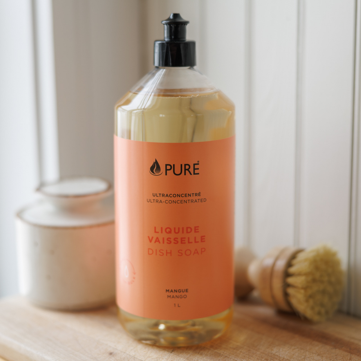 Liquide à vaisselle Pure – Mangue – 1 L — présentation du produit