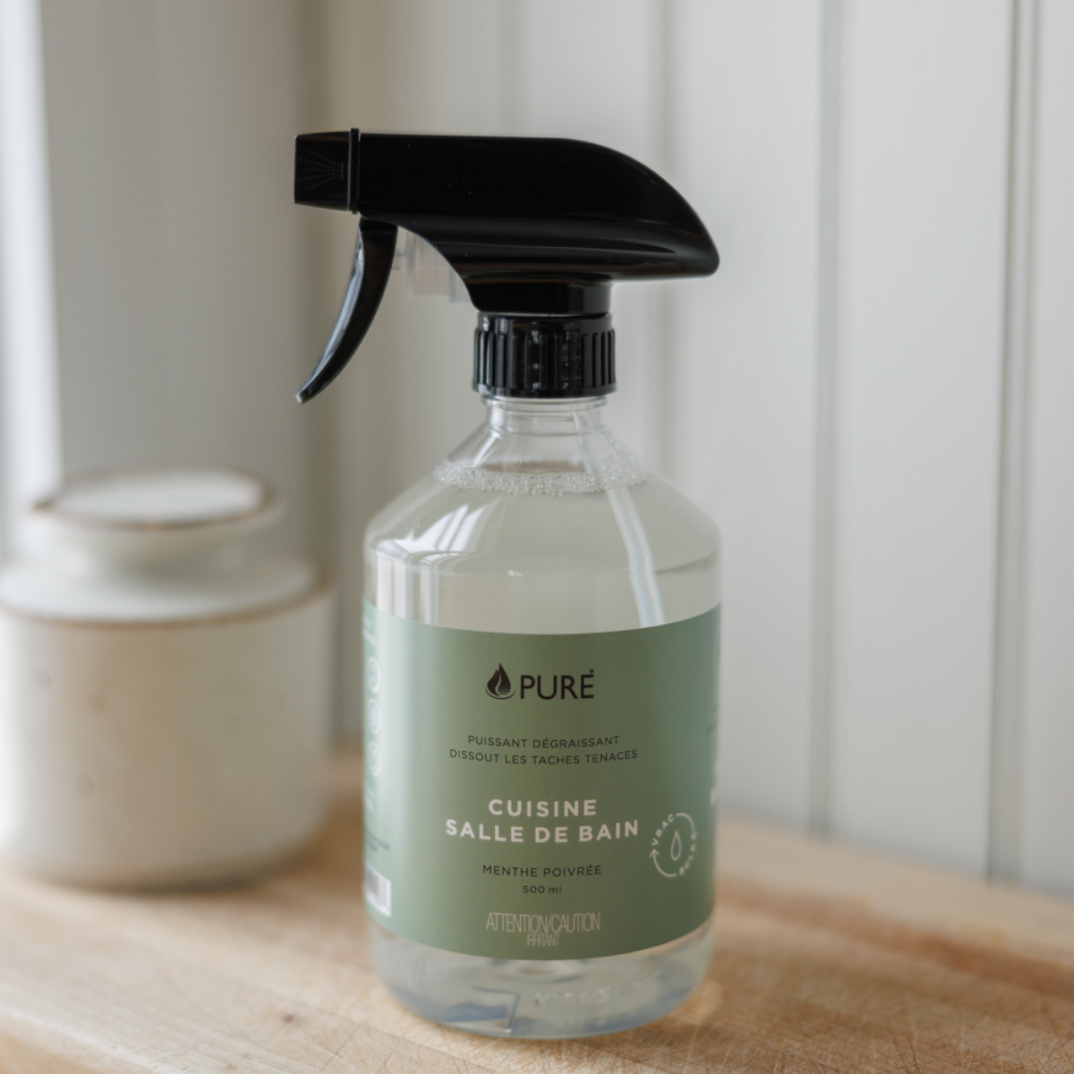 Nettoyant Pure cuisine et salle de bain — présentation du produit