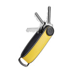 Organiseur de clés en cuir hybride Orbitkey — jaune — clés déployées