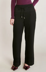 Pantalon large en satin à blocs de couleur Dex, coloris noir, vêtement porté