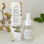 Flacon de parfum Dot & Lil avec étui à motif végétal