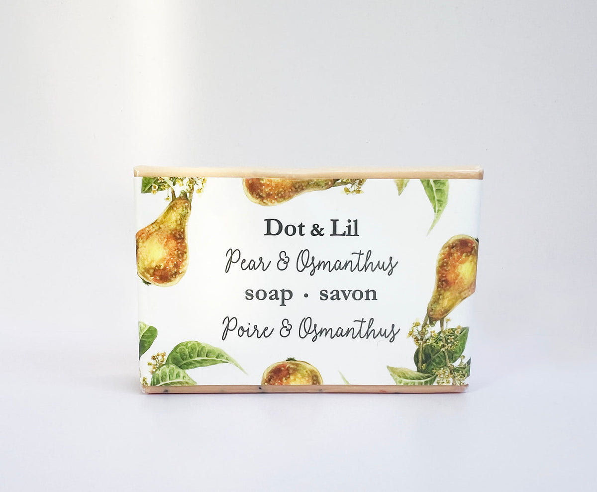 Savon Poire et Osmanthus de Dot & Lil dans son emballage