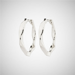 Boucles d’oreilles DAWN – finition plaquée argent de Pilgrim