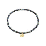 Bracelet INDIE gris foncé – finition plaquée or de Pilgrim