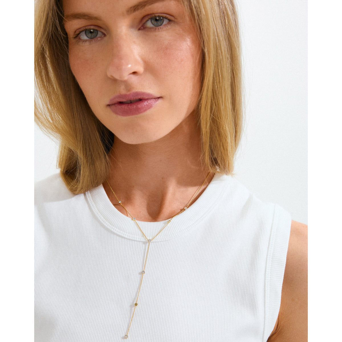 Collier en Y ROOT avec cristaux – plaqué or de Pilgrim, vue 2