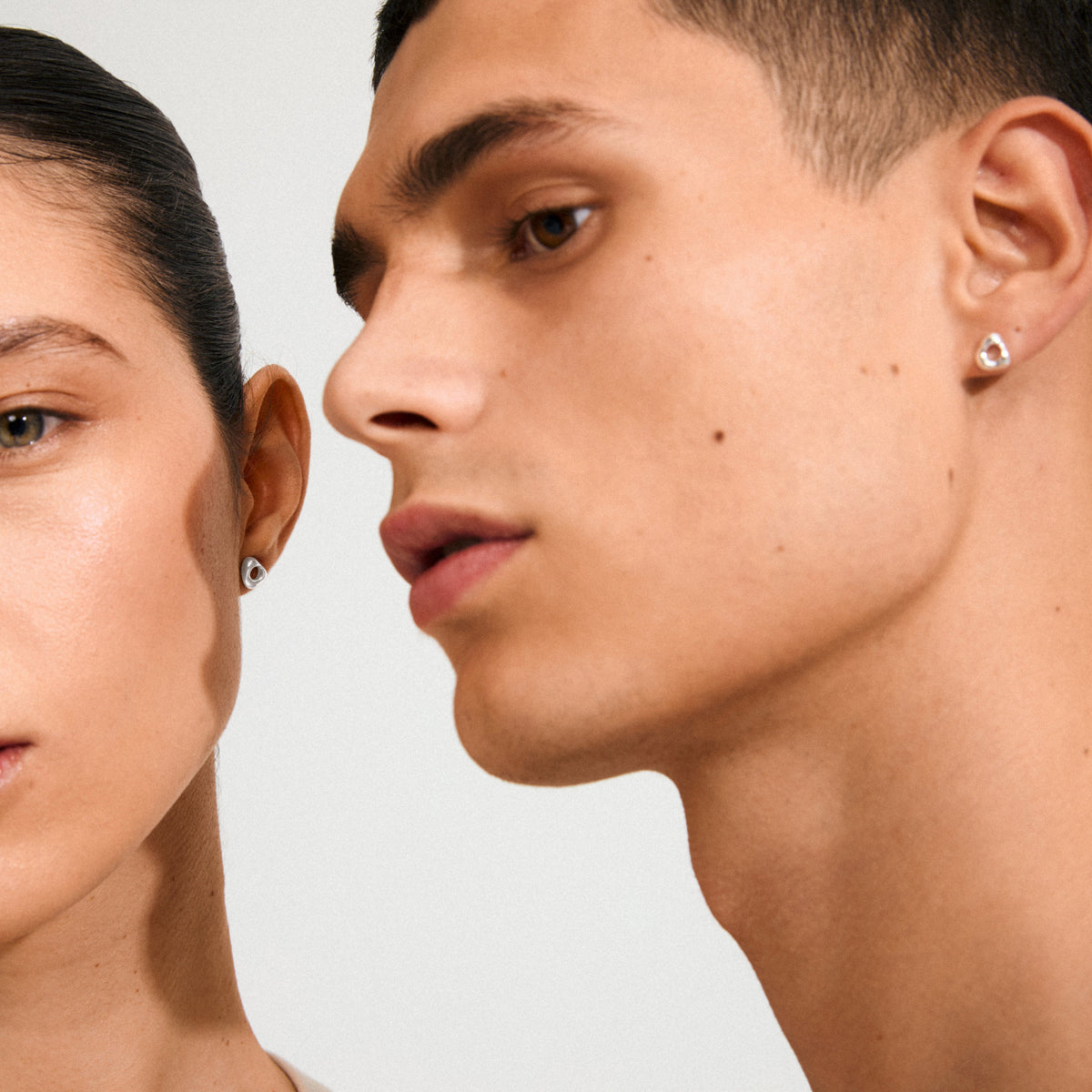 Boucles d’oreilles FREE – finition plaquée argent de Pilgrim, vue 2