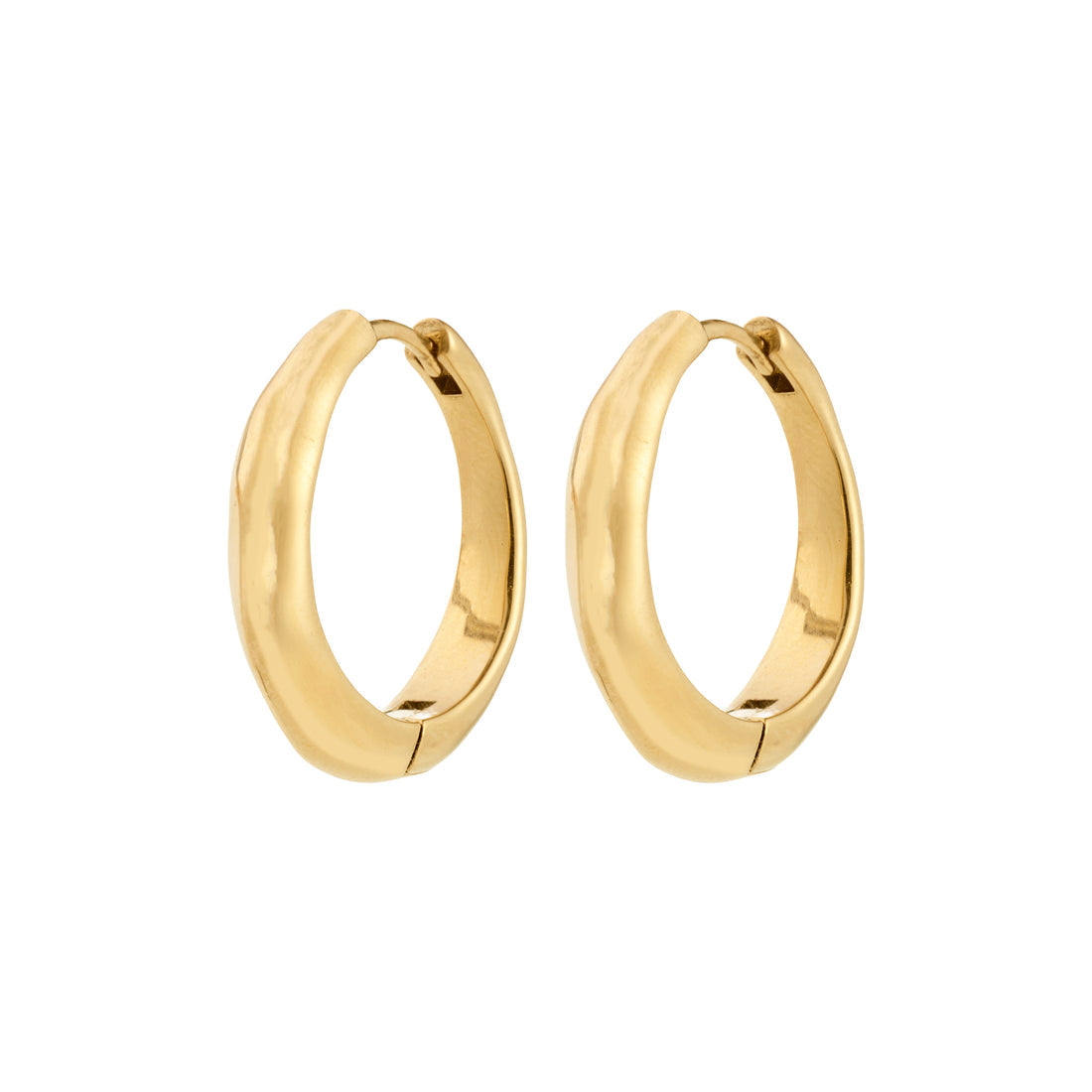 Boucles d’oreilles HARRISON anneaux ondulées – finition plaquée or de Pilgrim