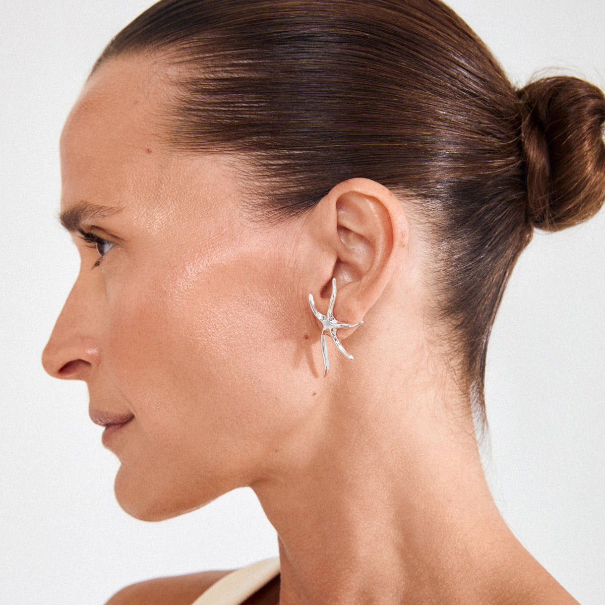 Boucles d’oreilles PRISM étoile de mer – finition plaquée argent de Pilgrim, vue 2