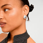 Boucles d’oreilles SPARKLE – finition plaquée argent de Pilgrim, vue 2