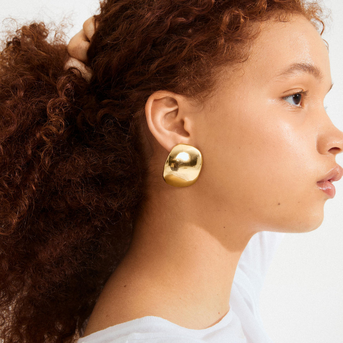 Boucles d’oreilles SPARKLE – finition plaquée or de Pilgrim, vue 2