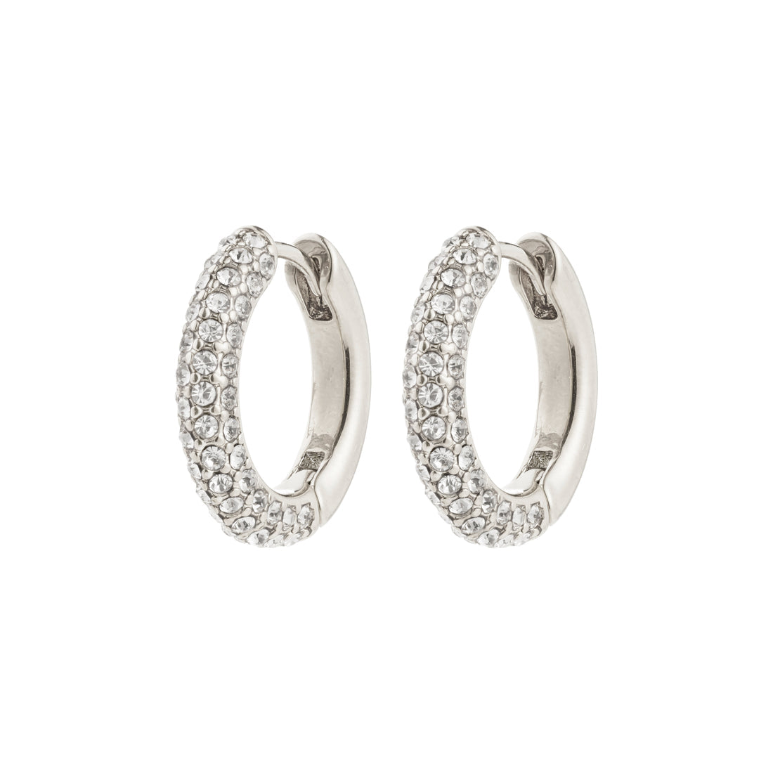 Anneaux TATUM moyens cristaux 18 mm – finition plaquée argent de Pilgrim