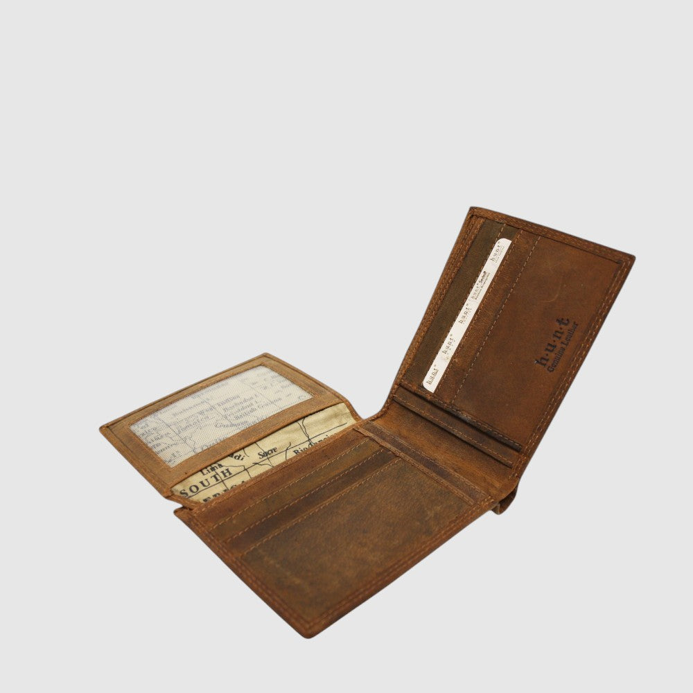 Portefeuille Hunt en cuir à rabat — cognac, volet intérieur relevé