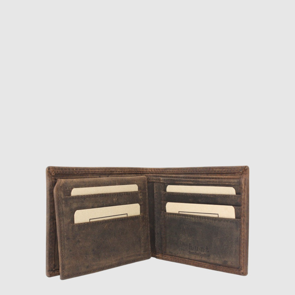 Portefeuille Hunt en cuir brun foncé à volet — brun foncé, intérieur et rangements pour cartes