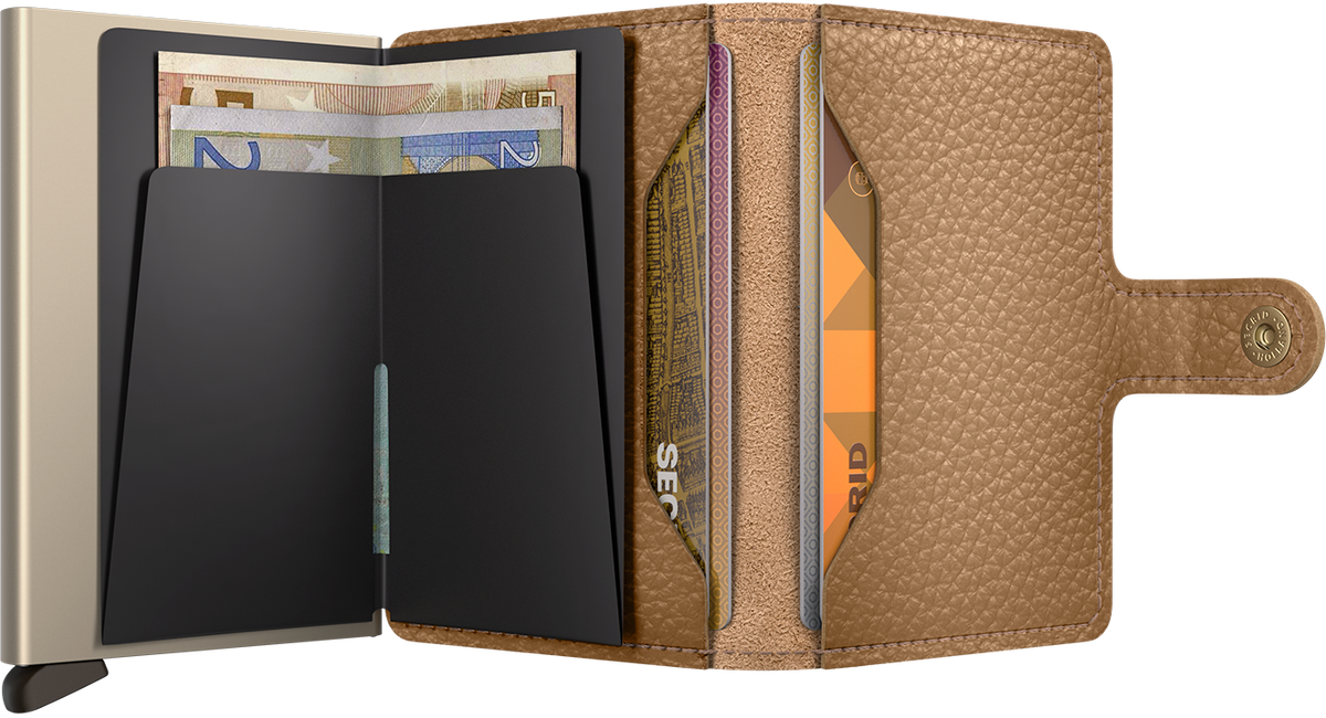 Portefeuille Miniwallet Pebble – Secrid, cappuccino, vue ouverte avec les rangements intérieurs