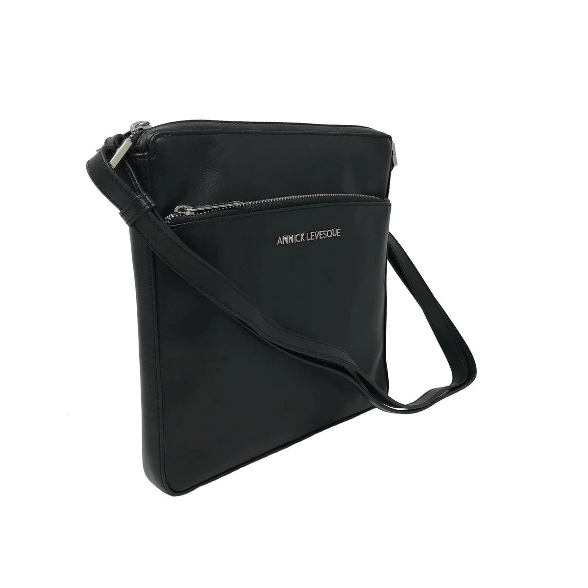 Sac à bandoulière Gisèle en cuir noir, vue de trois quarts