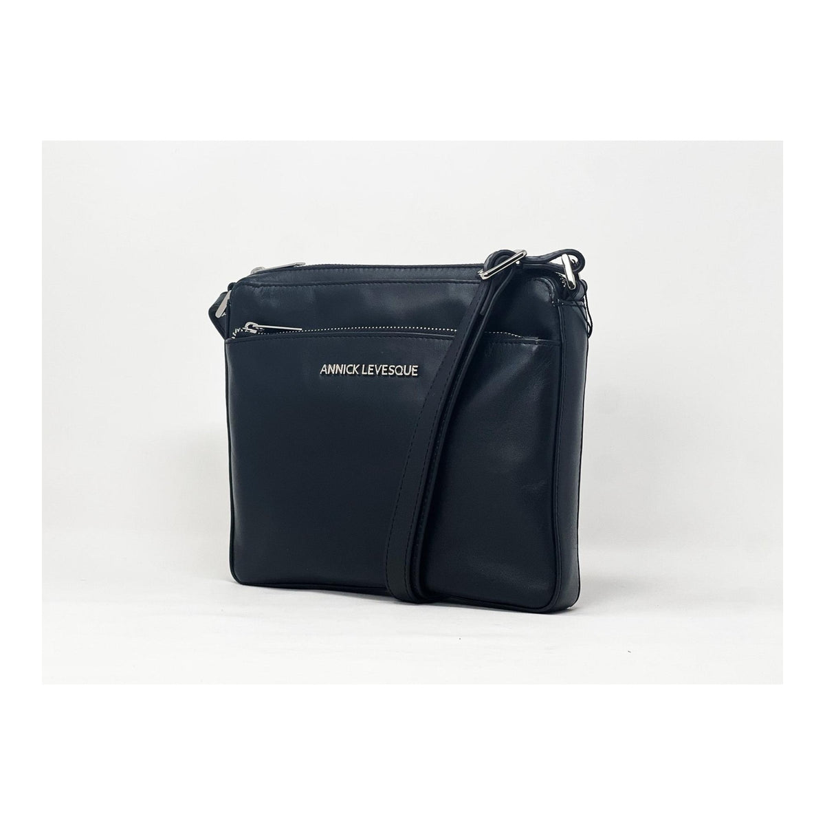 Sac à bandoulière Gisèle petit en cuir noir, vue du produit