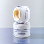 Pot ouvert d’exfoliant enzymatique aux bleuets sauvages — Ta peau, ton fruit
